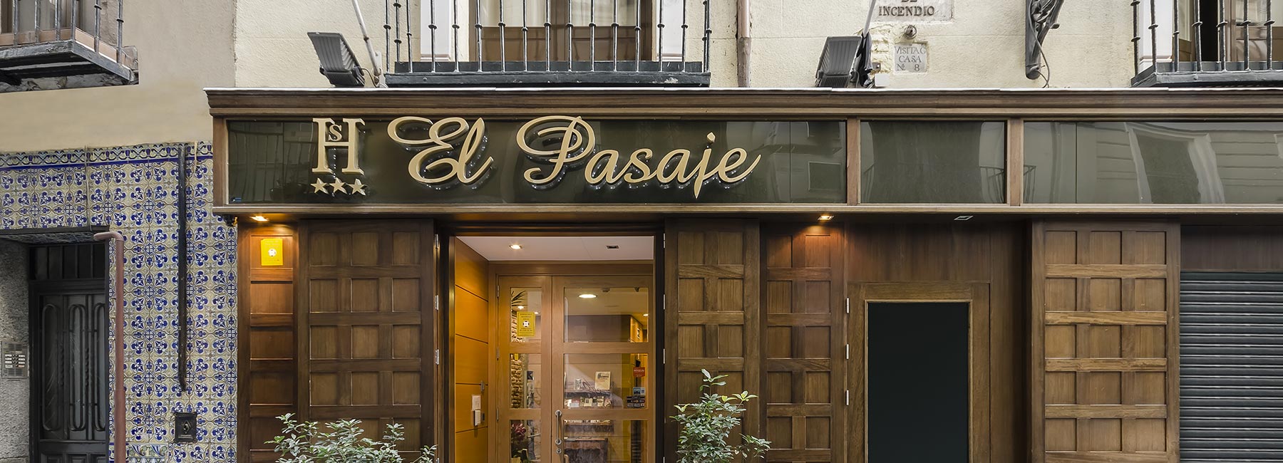 Hostal El Pasaje  header